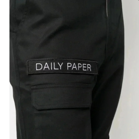 Daily Paper
logo patch cargo trousers - Picture 4 of 12